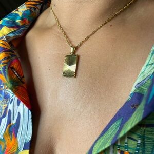 18K Gold Plated Sunburst Pendant Necklace Adjustable 16–18” Stainless Steel